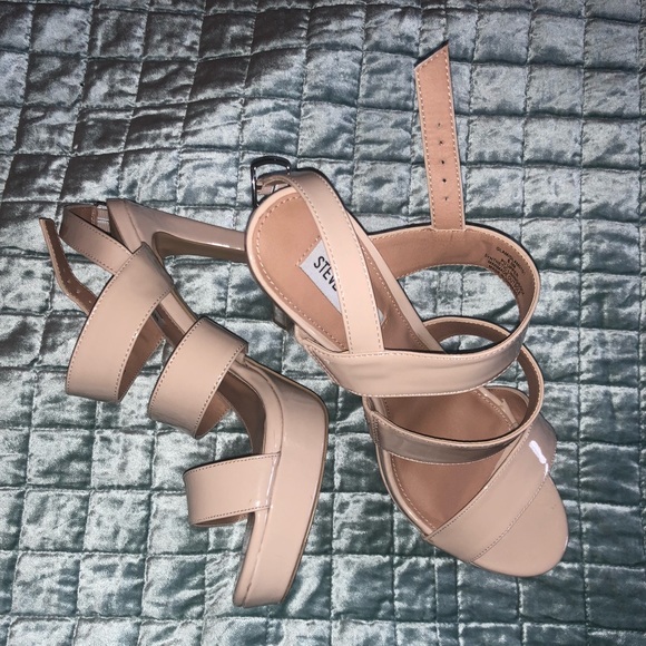 Steve Madden Glam Heel - Picture 3 of 5